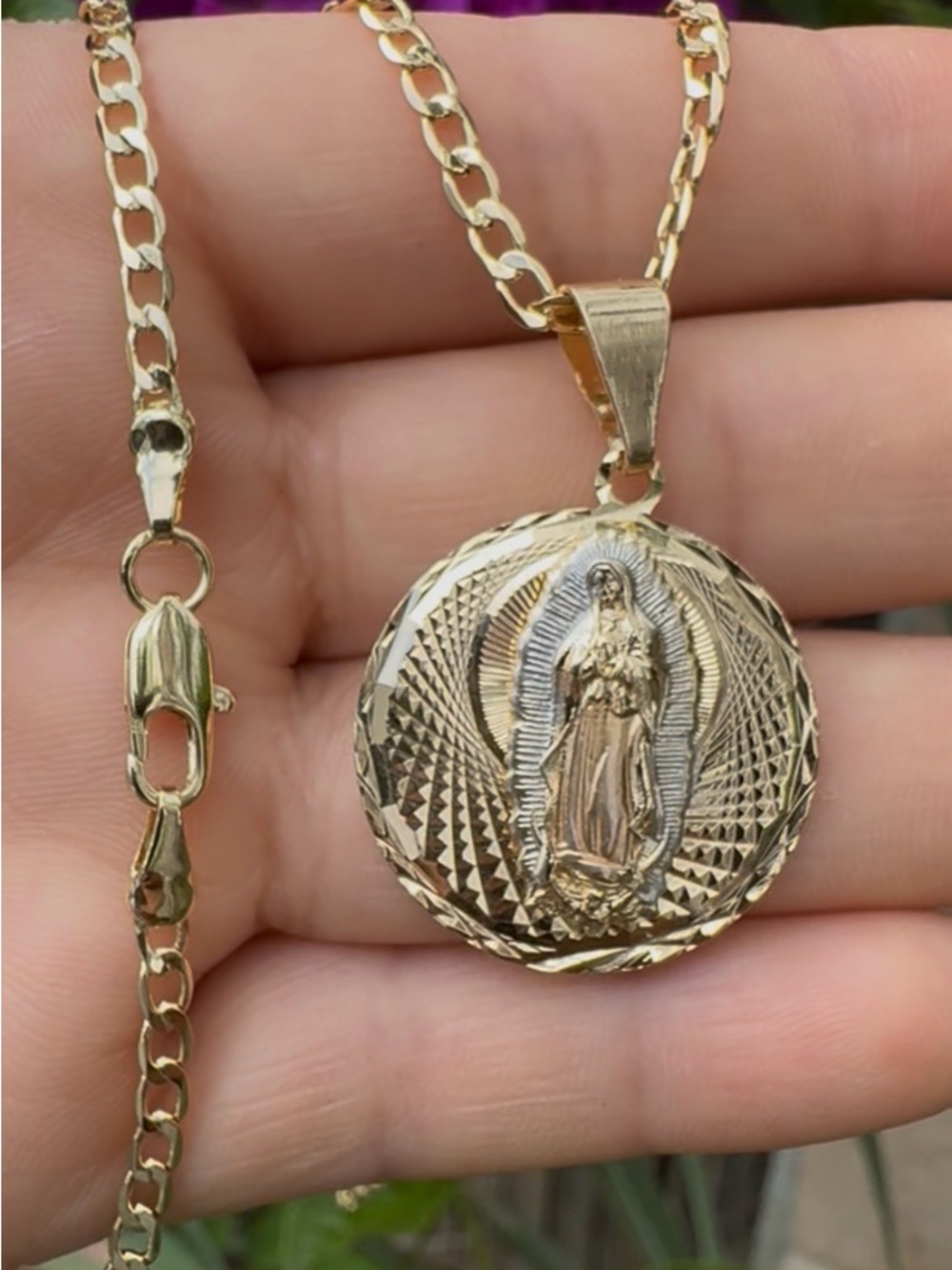 18k gold plated, chain with Our Lady of Guadalupe / Virgin Mary